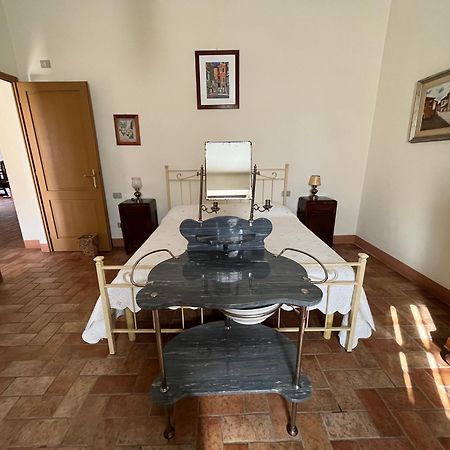 Agriturismo Podere Dell' Olmo Amelia Eksteriør billede