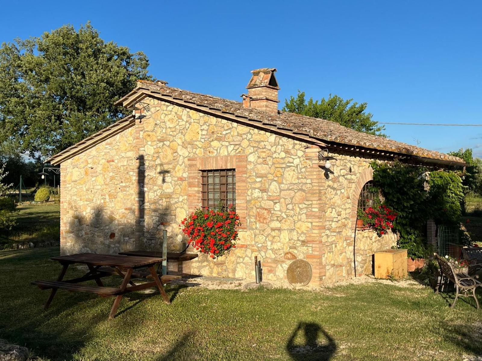 Agriturismo Podere Dell' Olmo Amelia Eksteriør billede