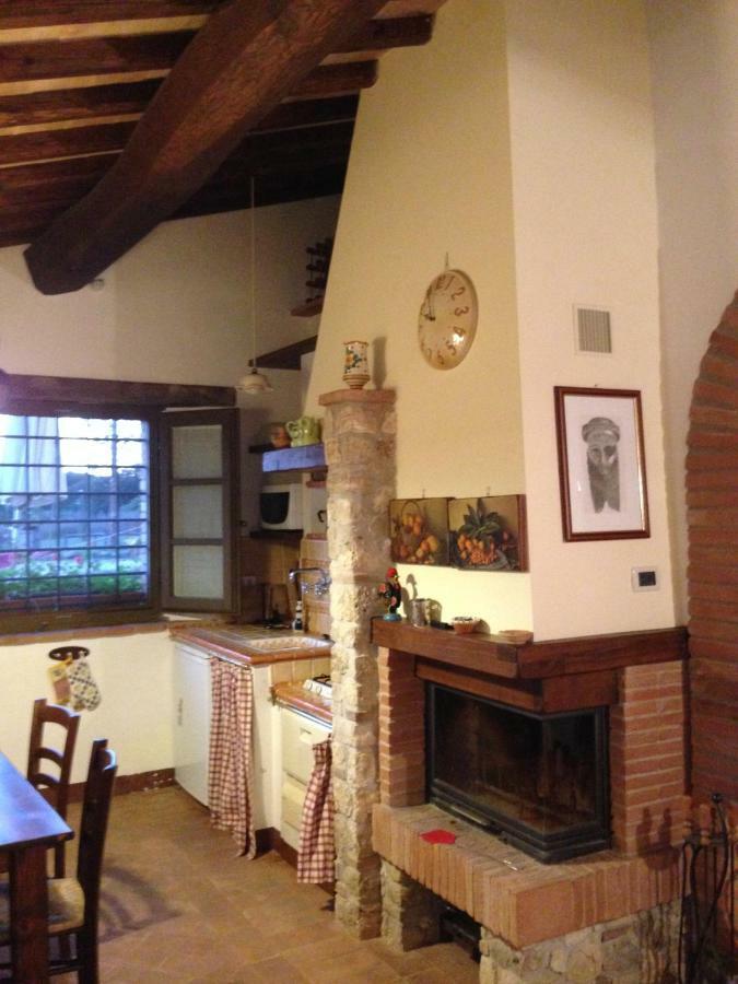 Agriturismo Podere Dell' Olmo Amelia Eksteriør billede