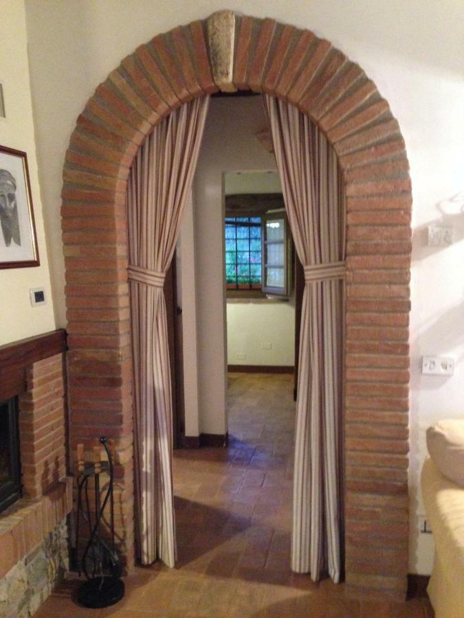 Agriturismo Podere Dell' Olmo Amelia Eksteriør billede