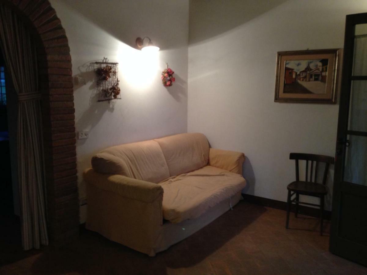 Agriturismo Podere Dell' Olmo Amelia Eksteriør billede